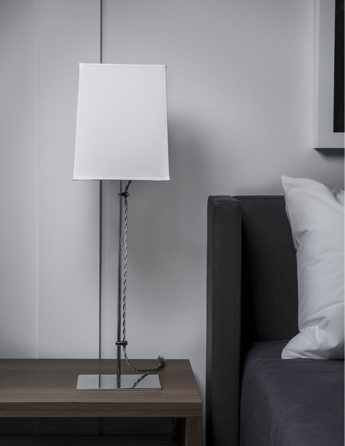 Acier II Table Lamp