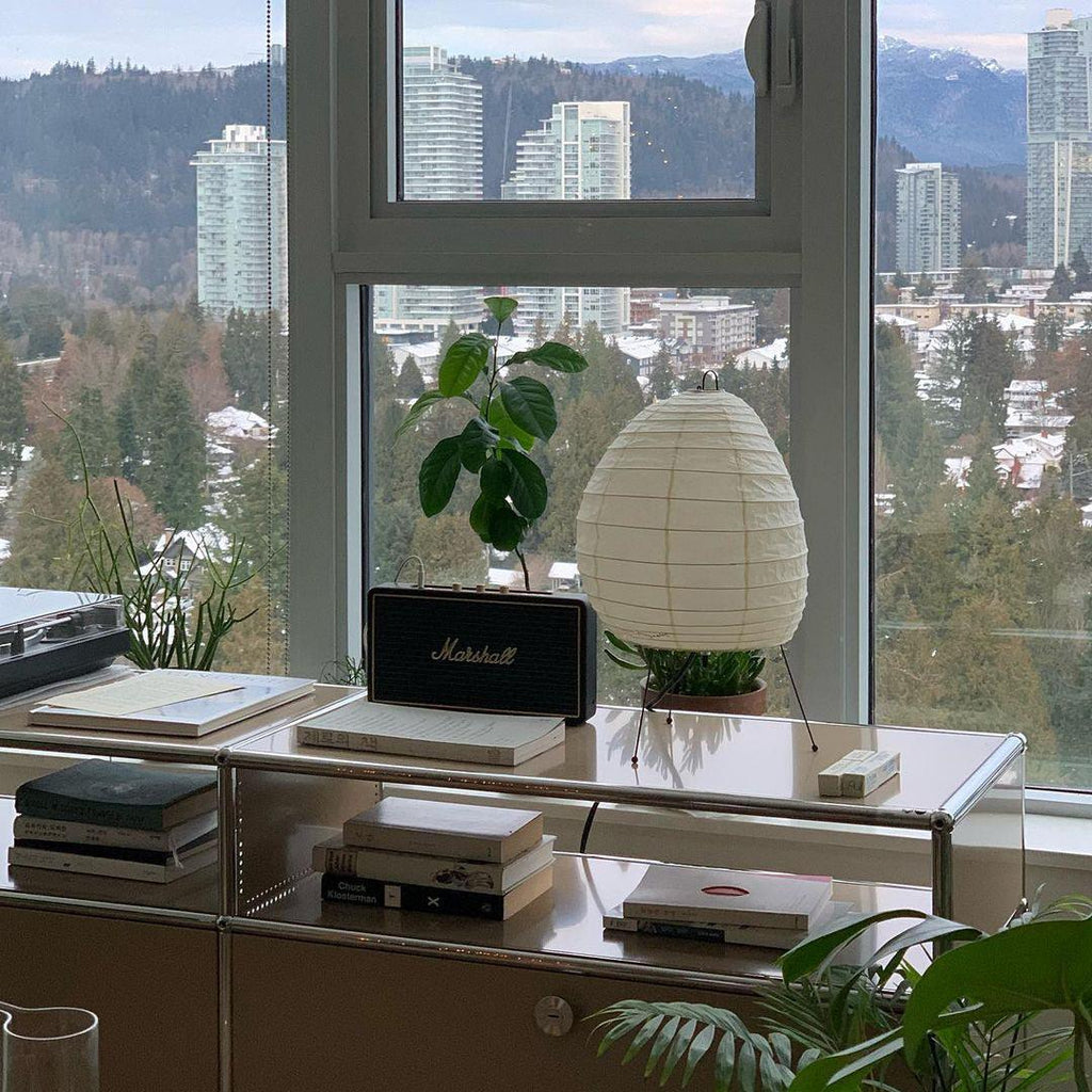 Akari 1N Table Lamp