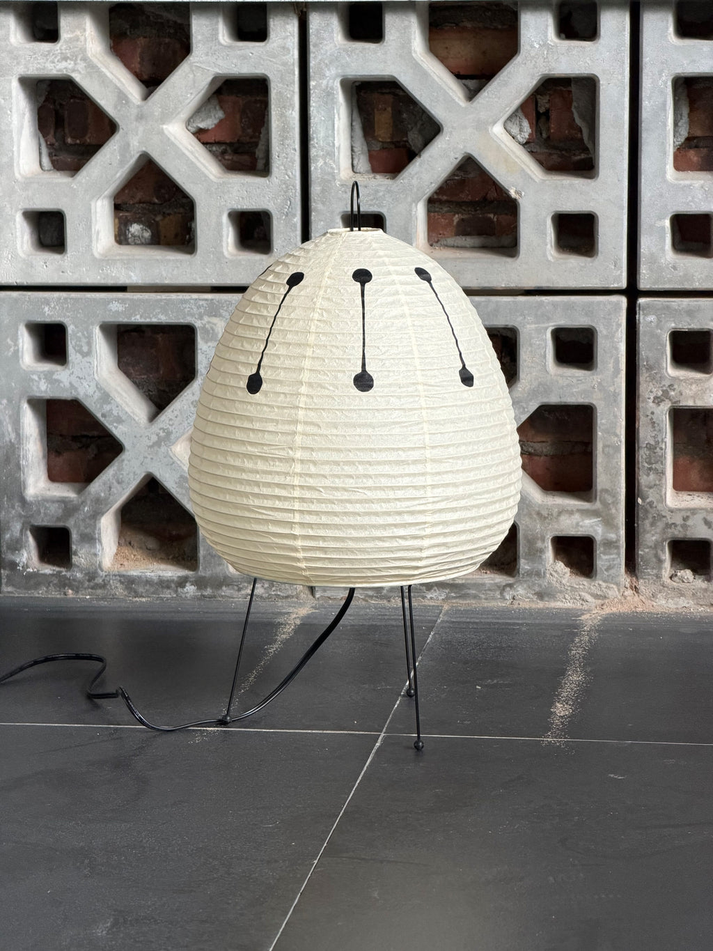 Akari 1A Collection Table Lamp