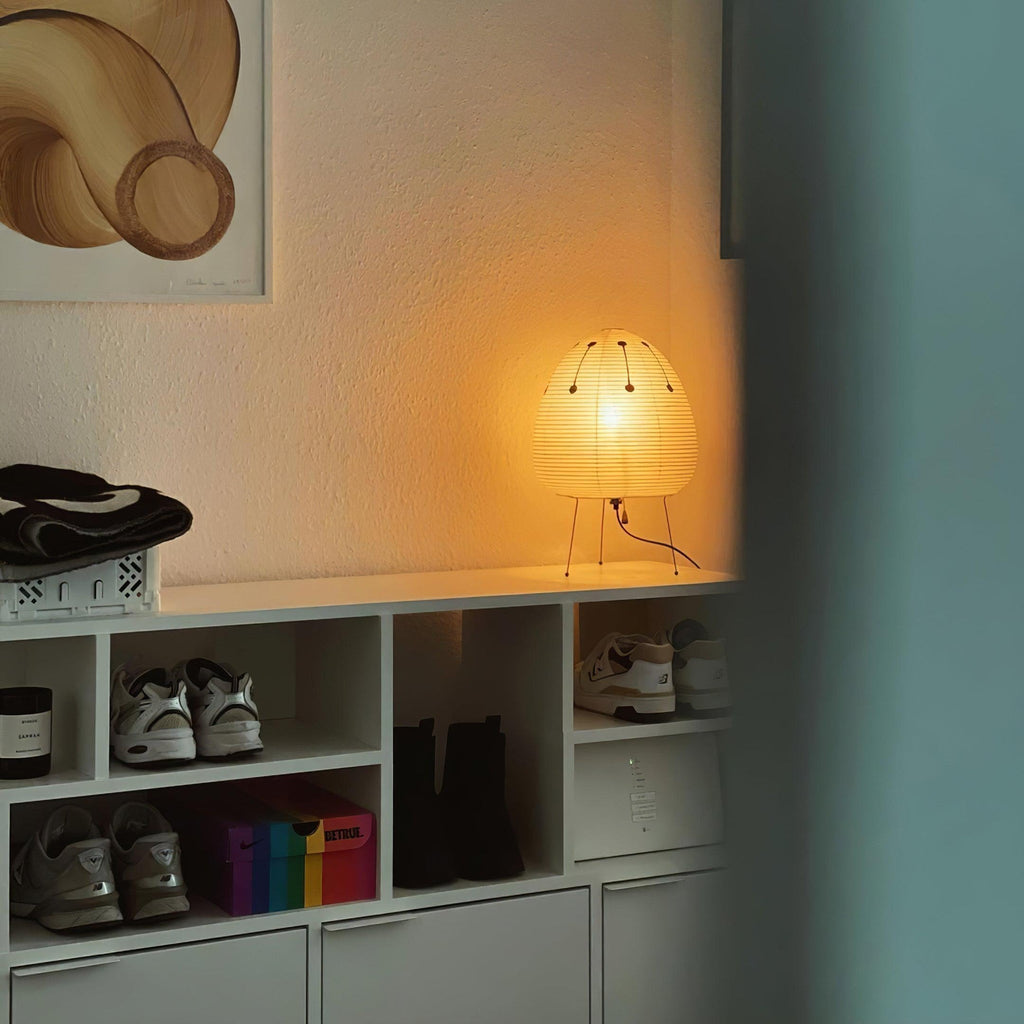 Akari 1A Collection Table Lamp