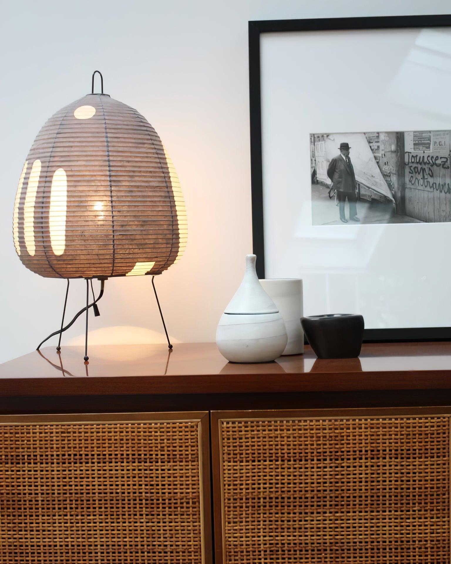 Akari 1A Collection Table Lamp