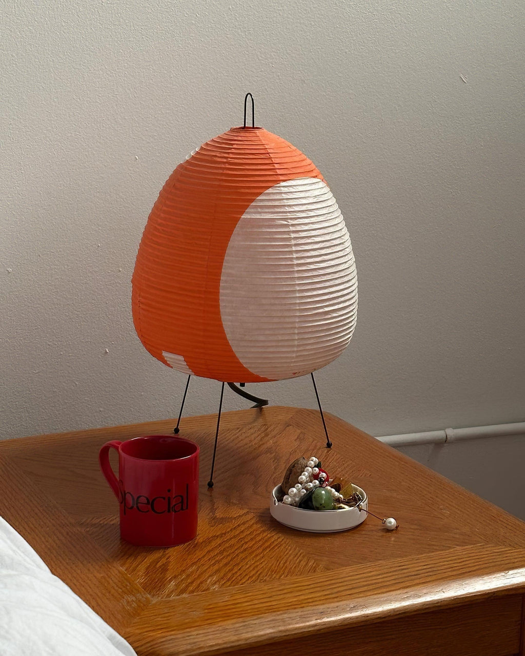 Akari 1A Collection Table Lamp