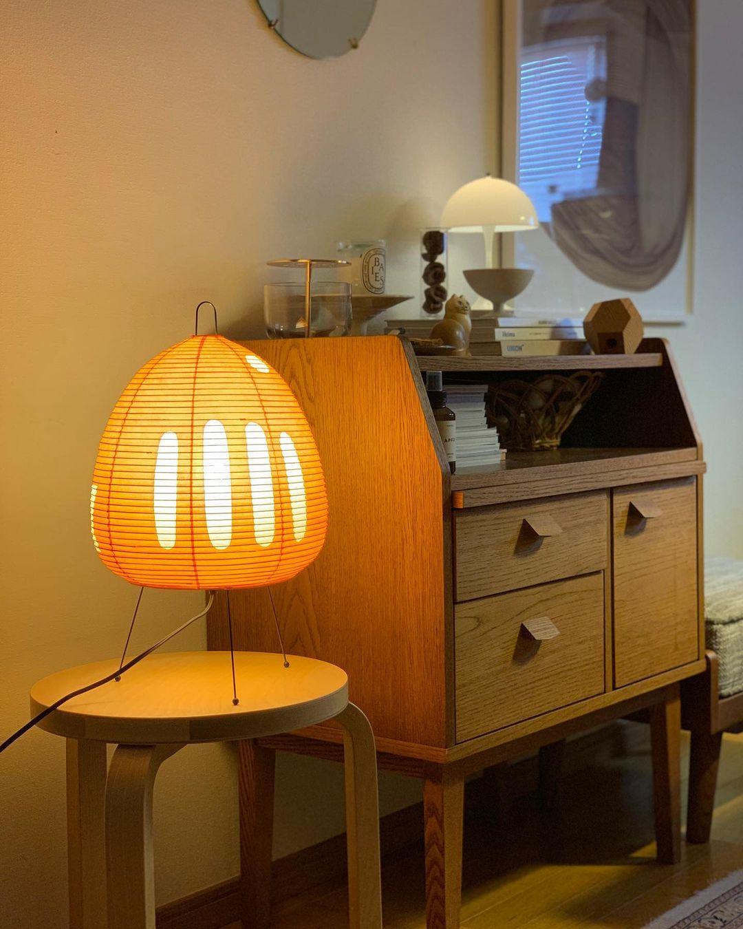 Akari 1A Collection Table Lamp