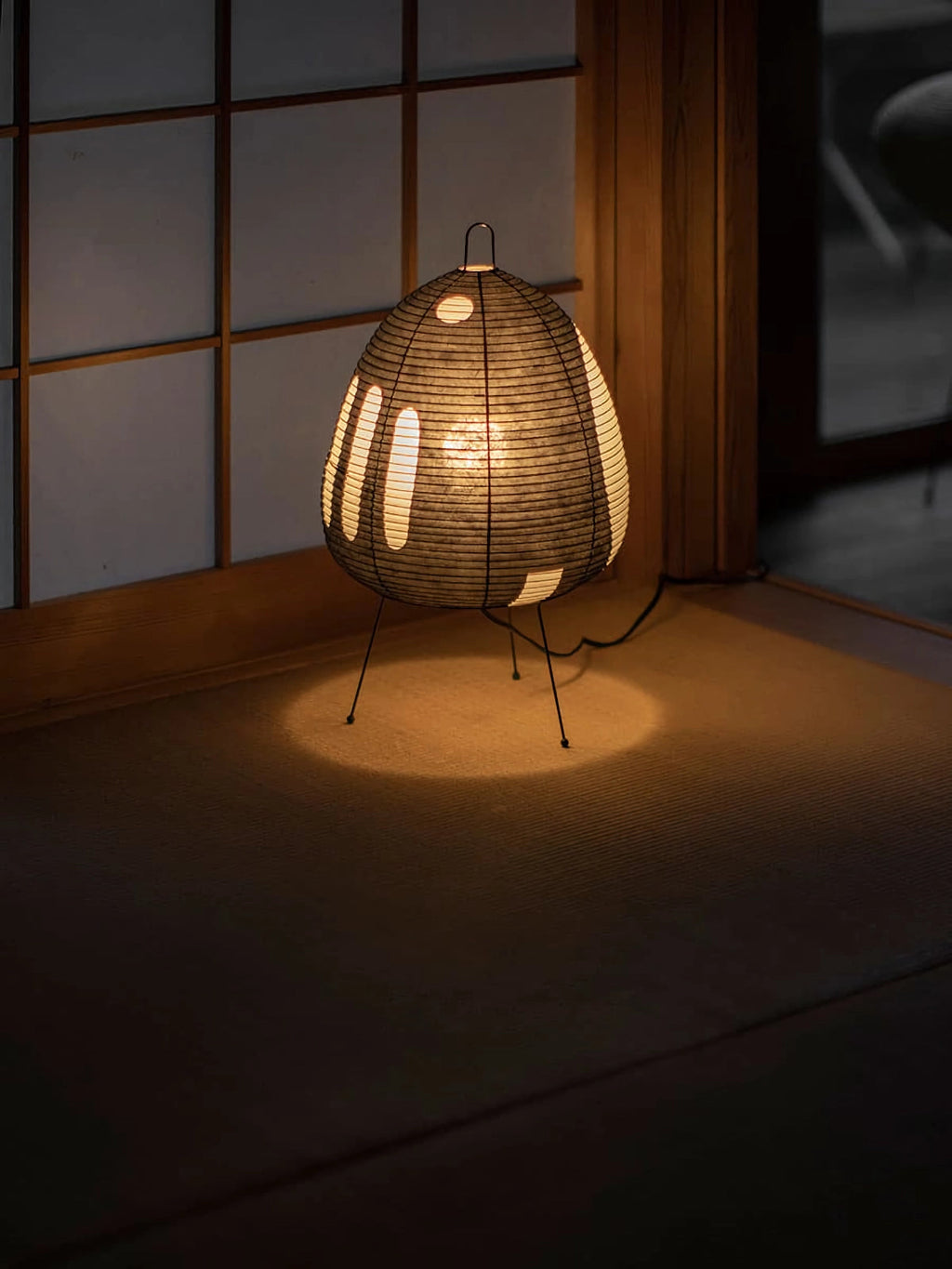 Akari 1A Collection Table Lamp