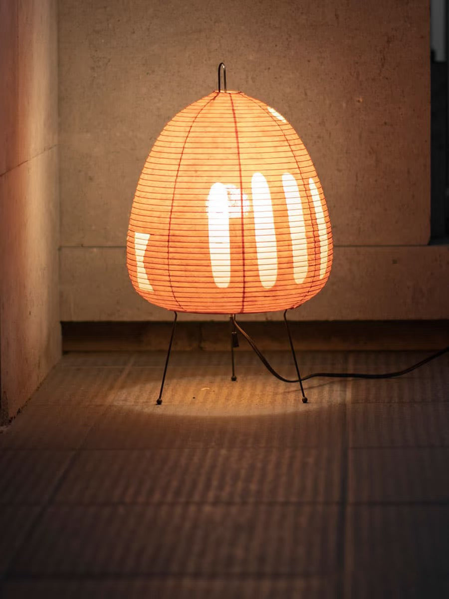 Akari 1A Collection Table Lamp