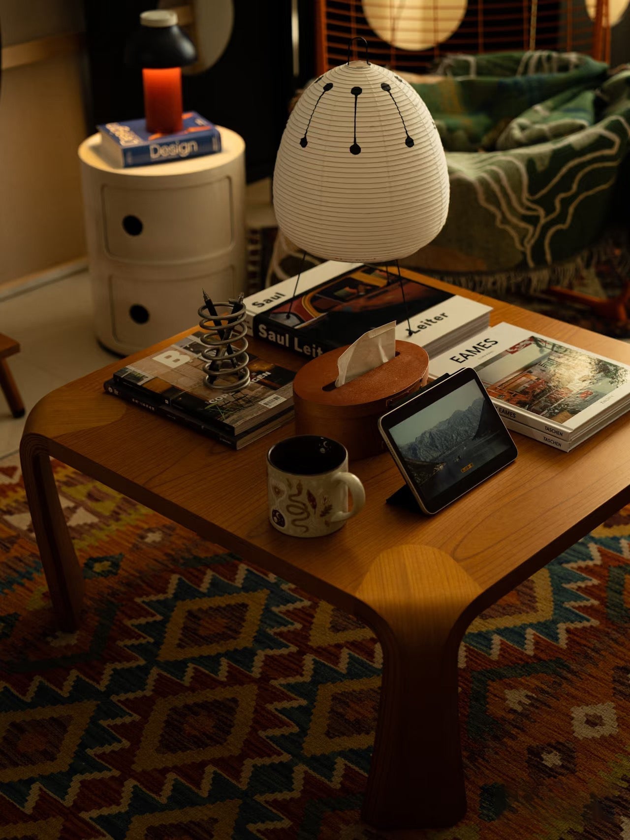 Akari 1A Collection Table Lamp