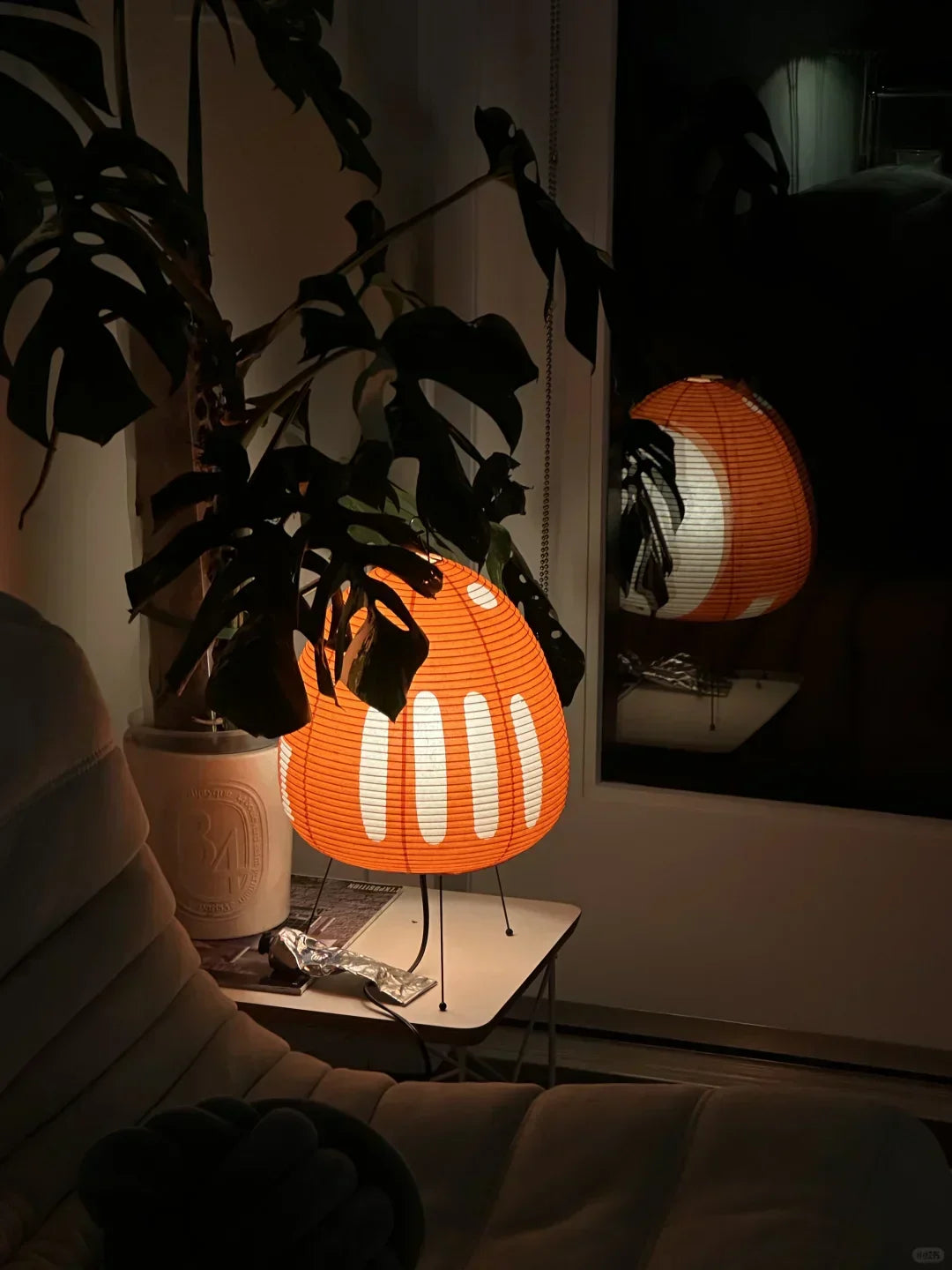 Akari 1A Collection Table Lamp