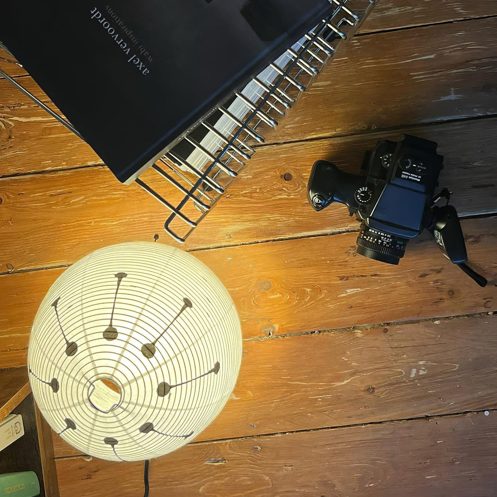 Akari 1A Collection Table Lamp