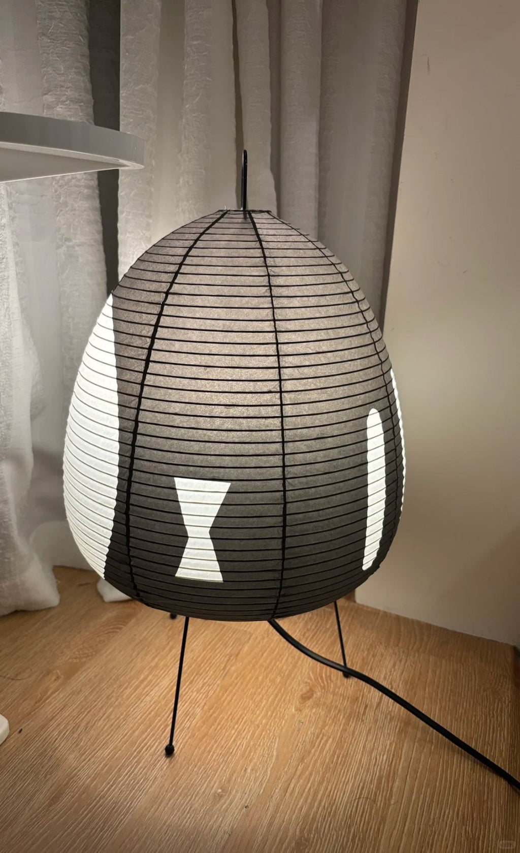 Akari 1A Collection Table Lamp