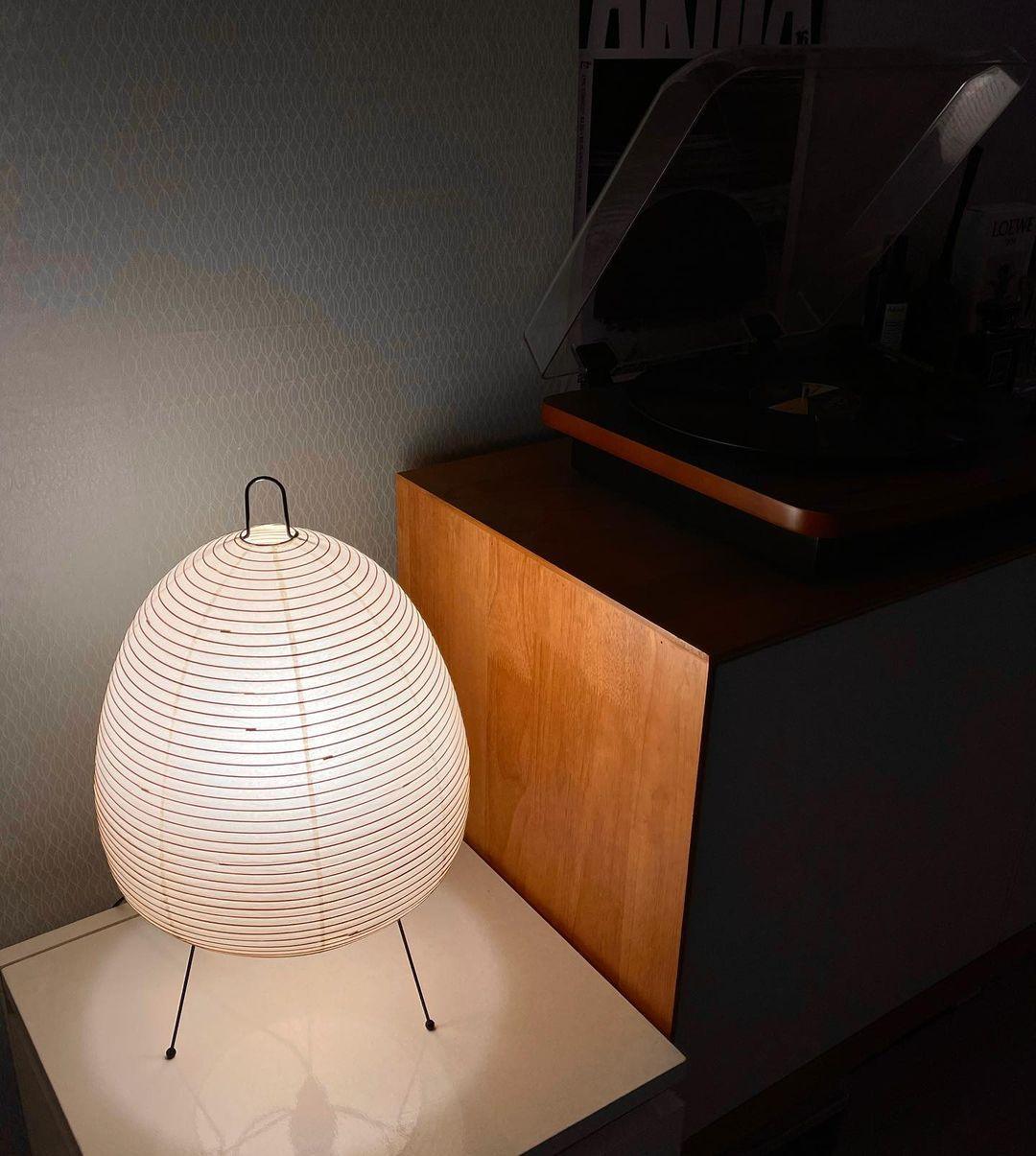 Akari 1A Table Lamp