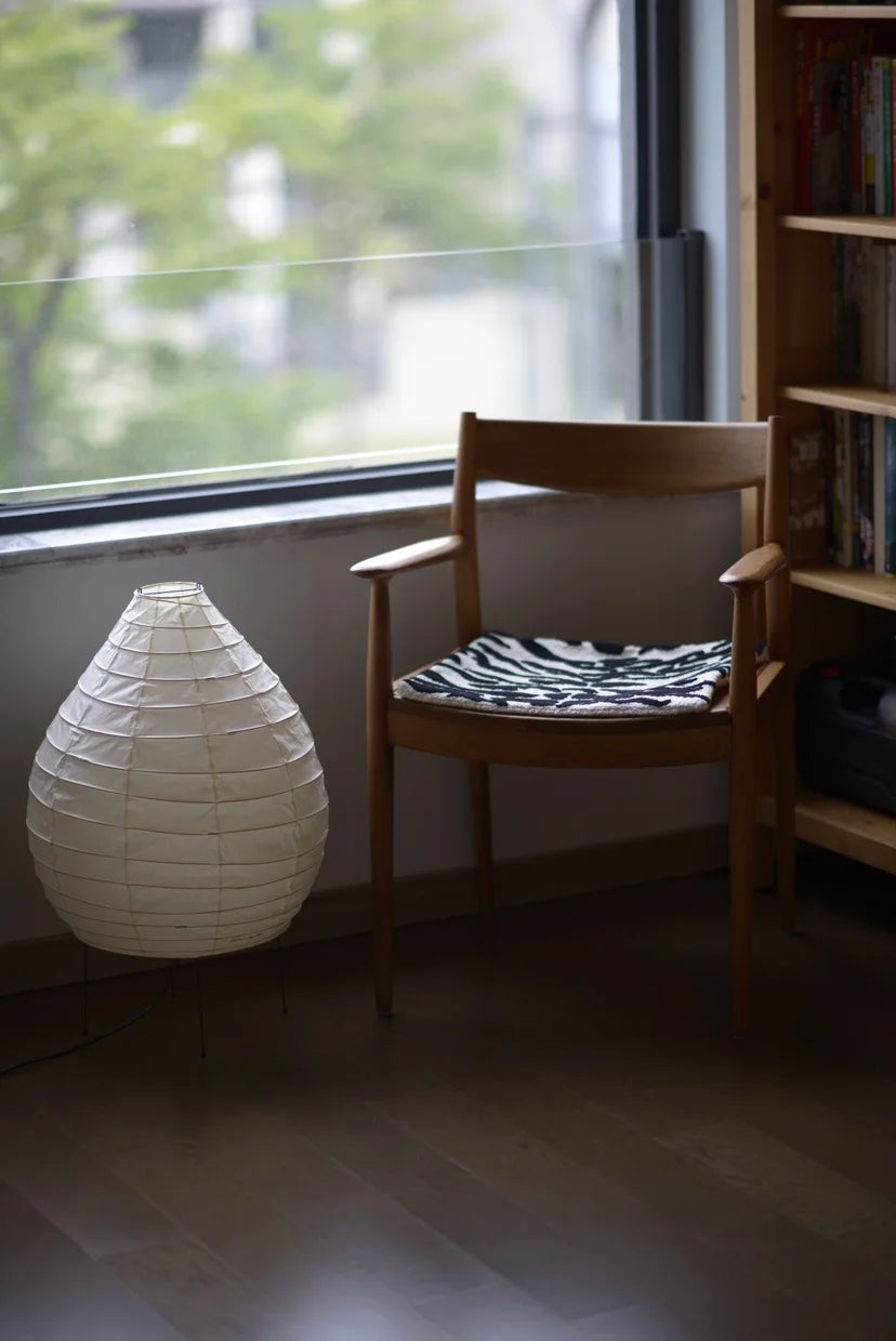 Akari 22N Table Lamp