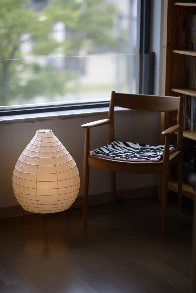 Akari 22N Table Lamp