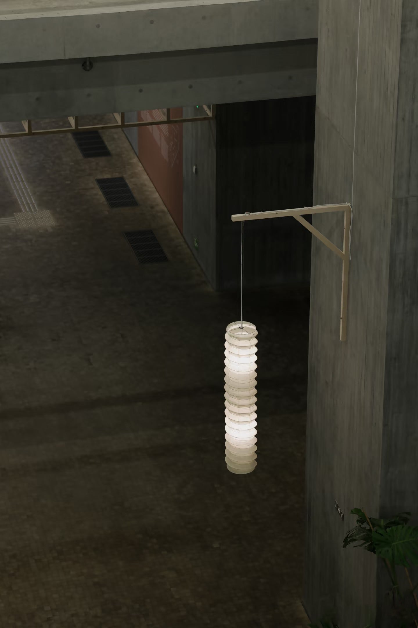 Akari 31N Ceiling Lamp