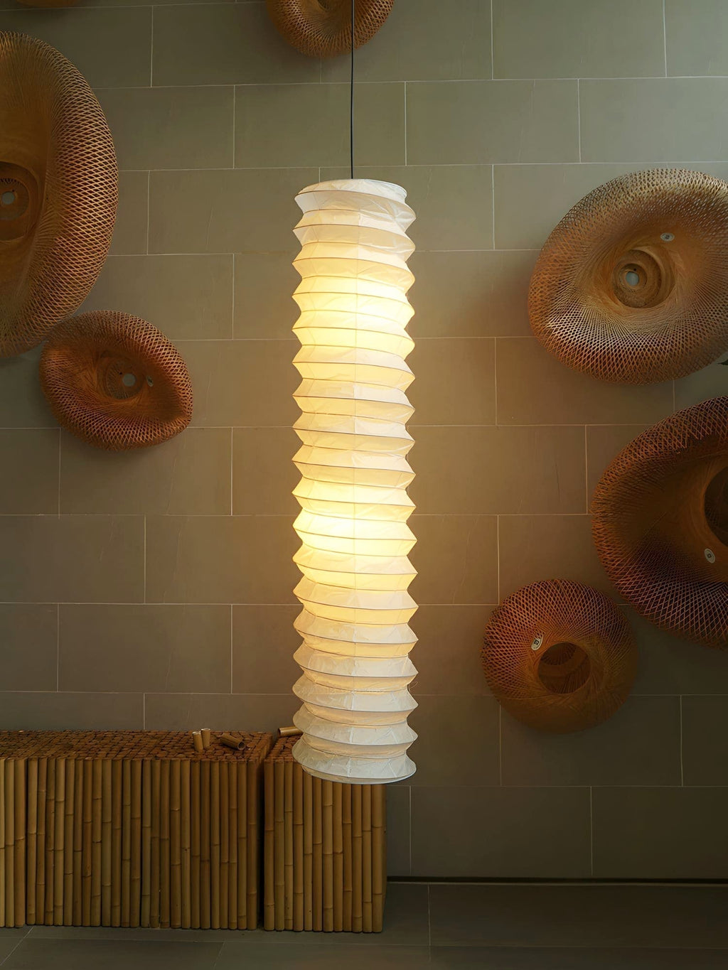 Akari 31N Ceiling Lamp