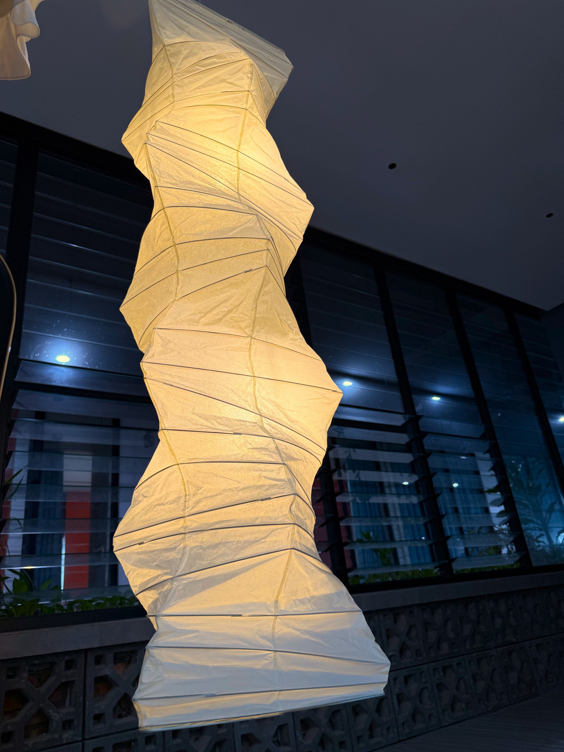 Akari 33N Pendant Lighting