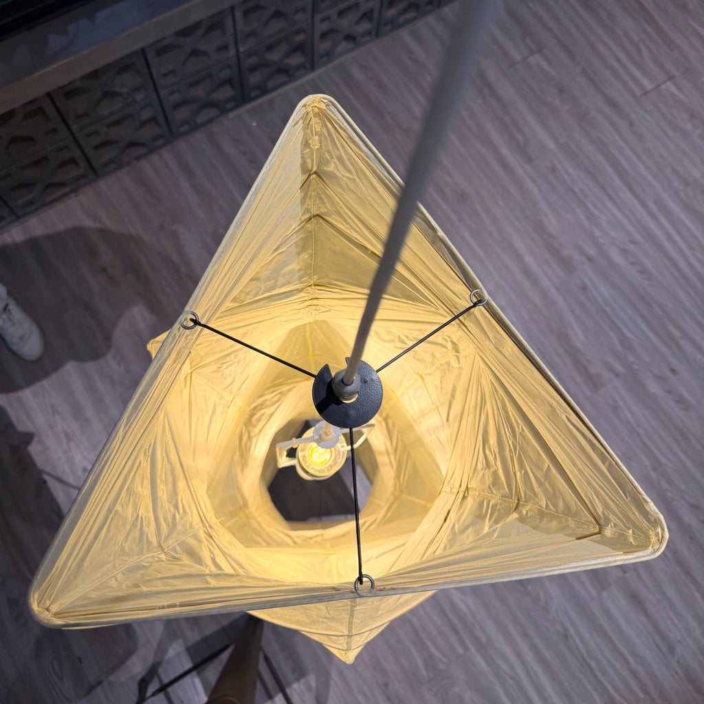 Akari 33N Pendant Lighting