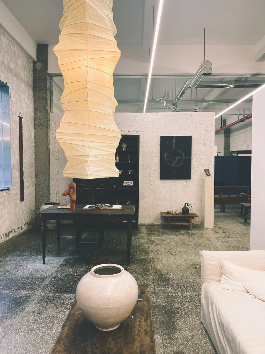 Akari 33N Pendant Lighting