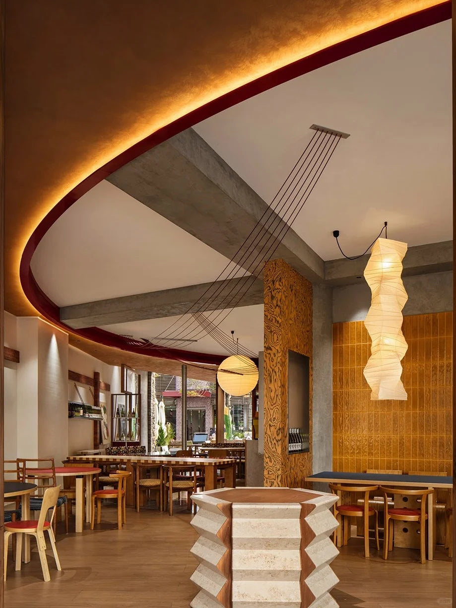 Akari 33N Pendant Lighting