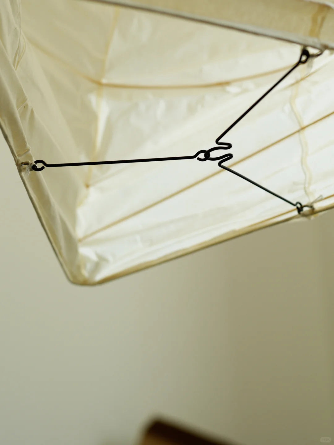 Akari 33N Pendant Lighting