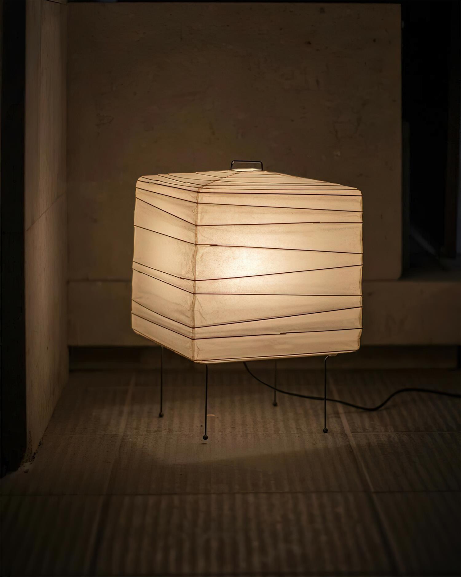 Akari 3X Table Lamp
