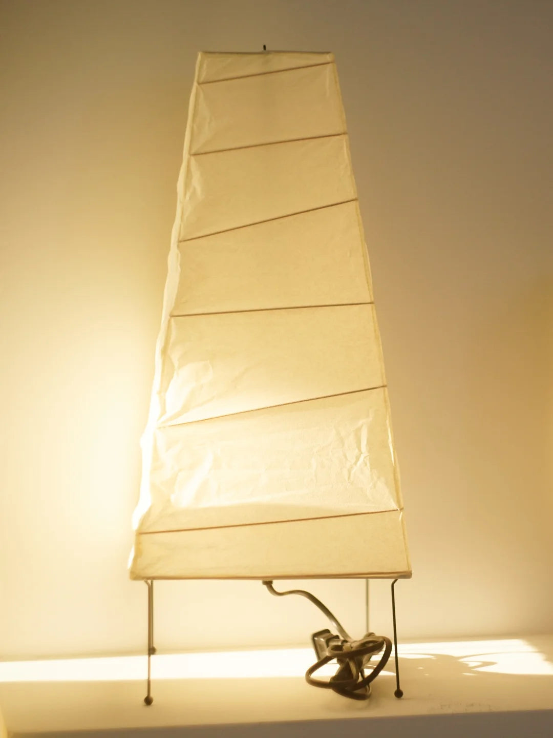 Akari 4N Table Lamp