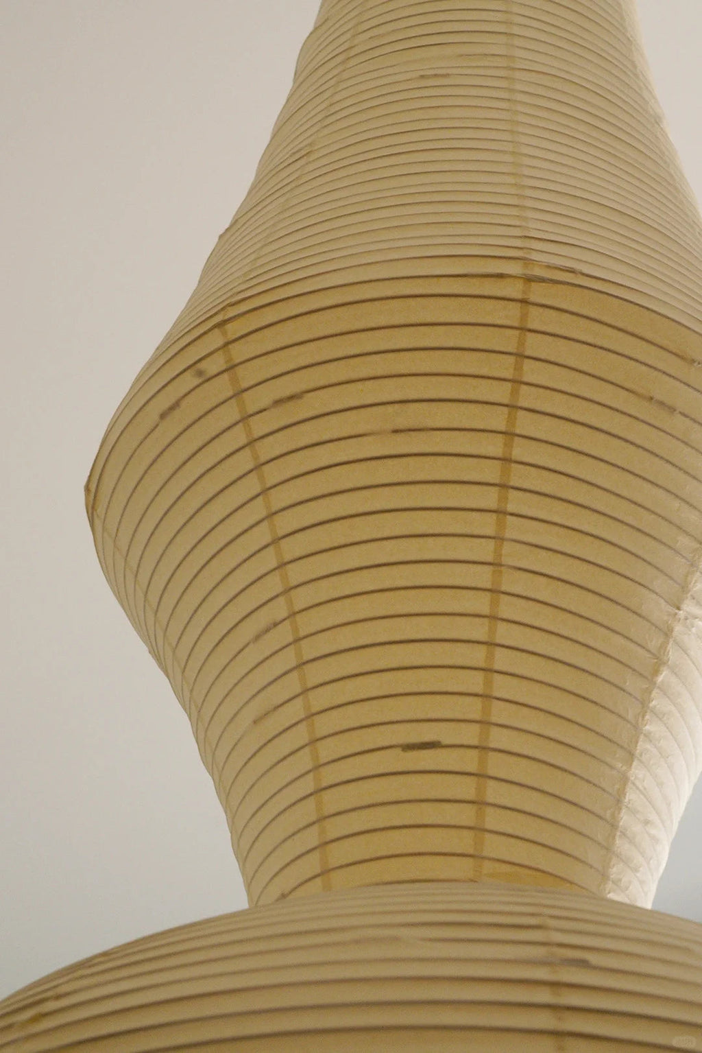 Akari E Pendant Lighting