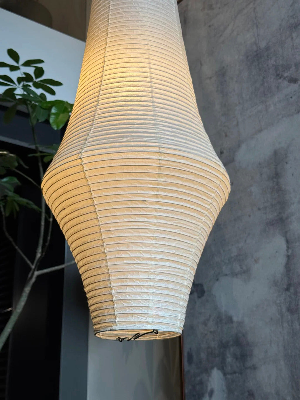 Akari E Pendant Lighting