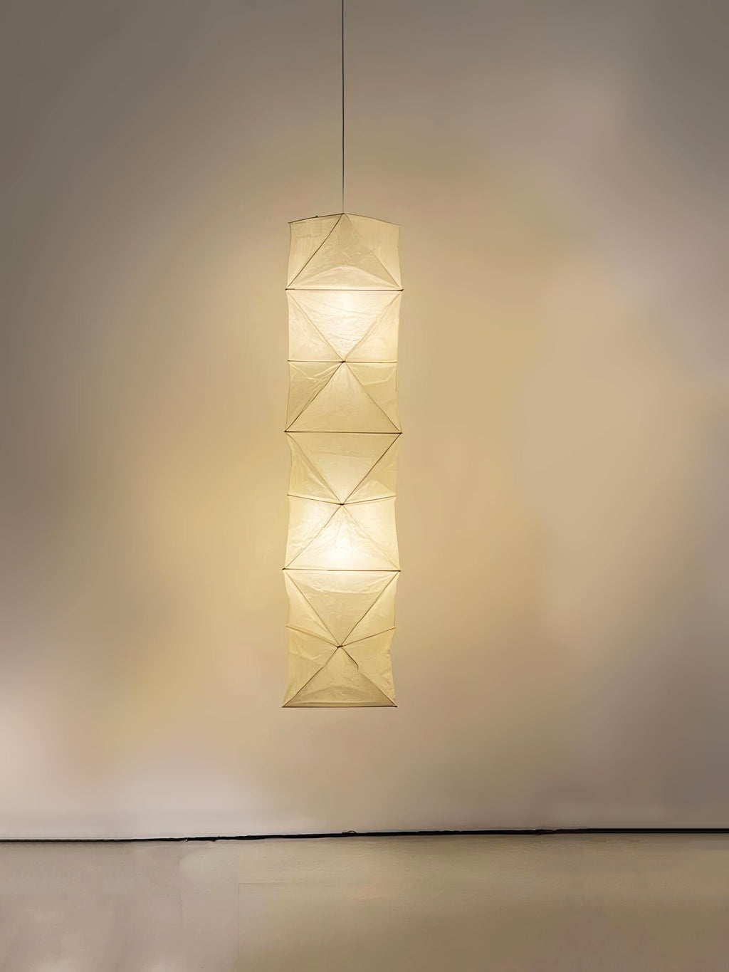 Akari L8 Ceiling Lamp