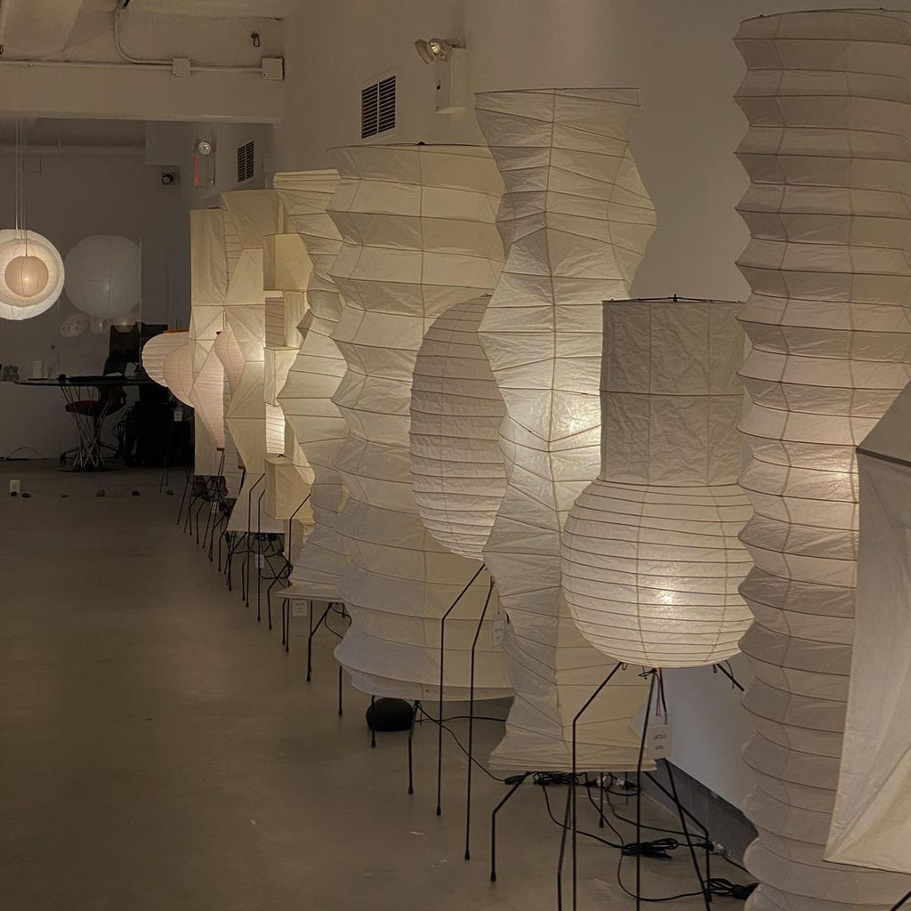 Akari 10A Floor Lamp
