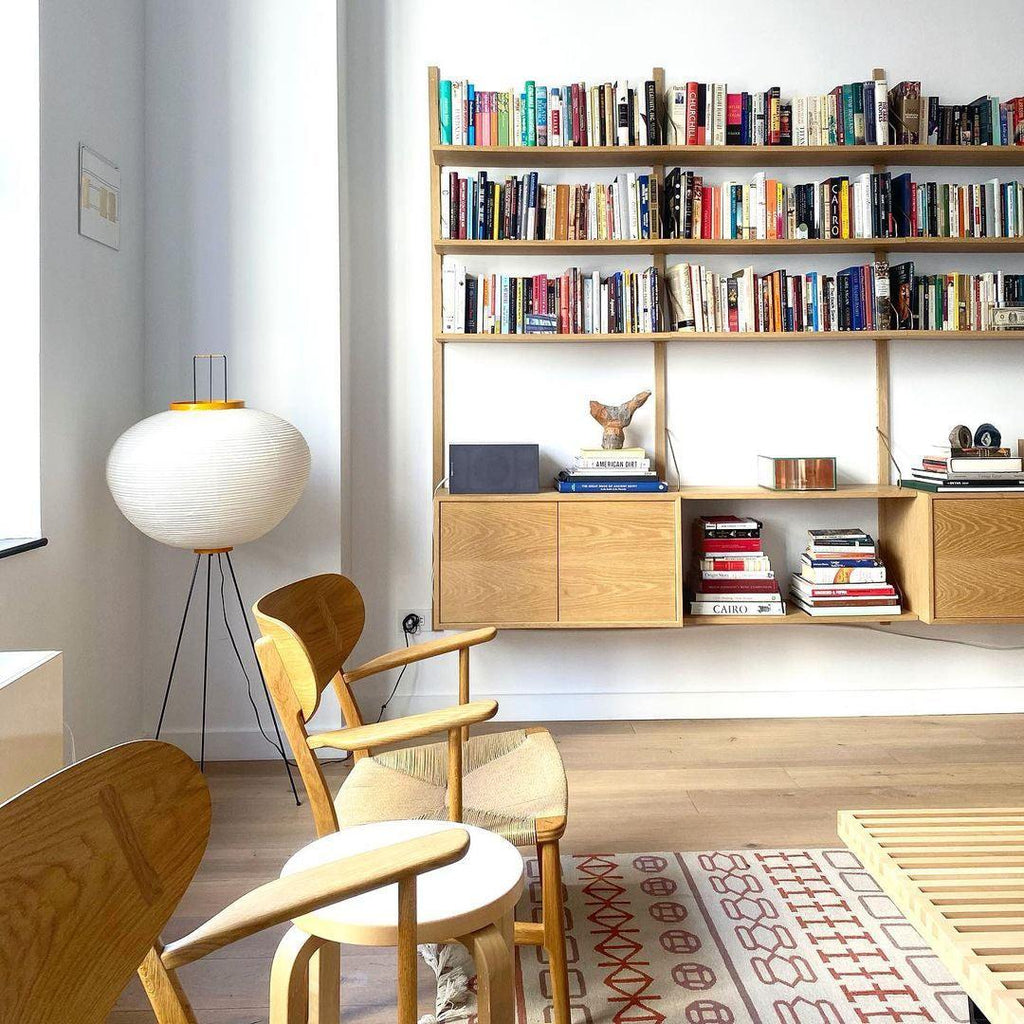 Akari 10A Floor Lamp