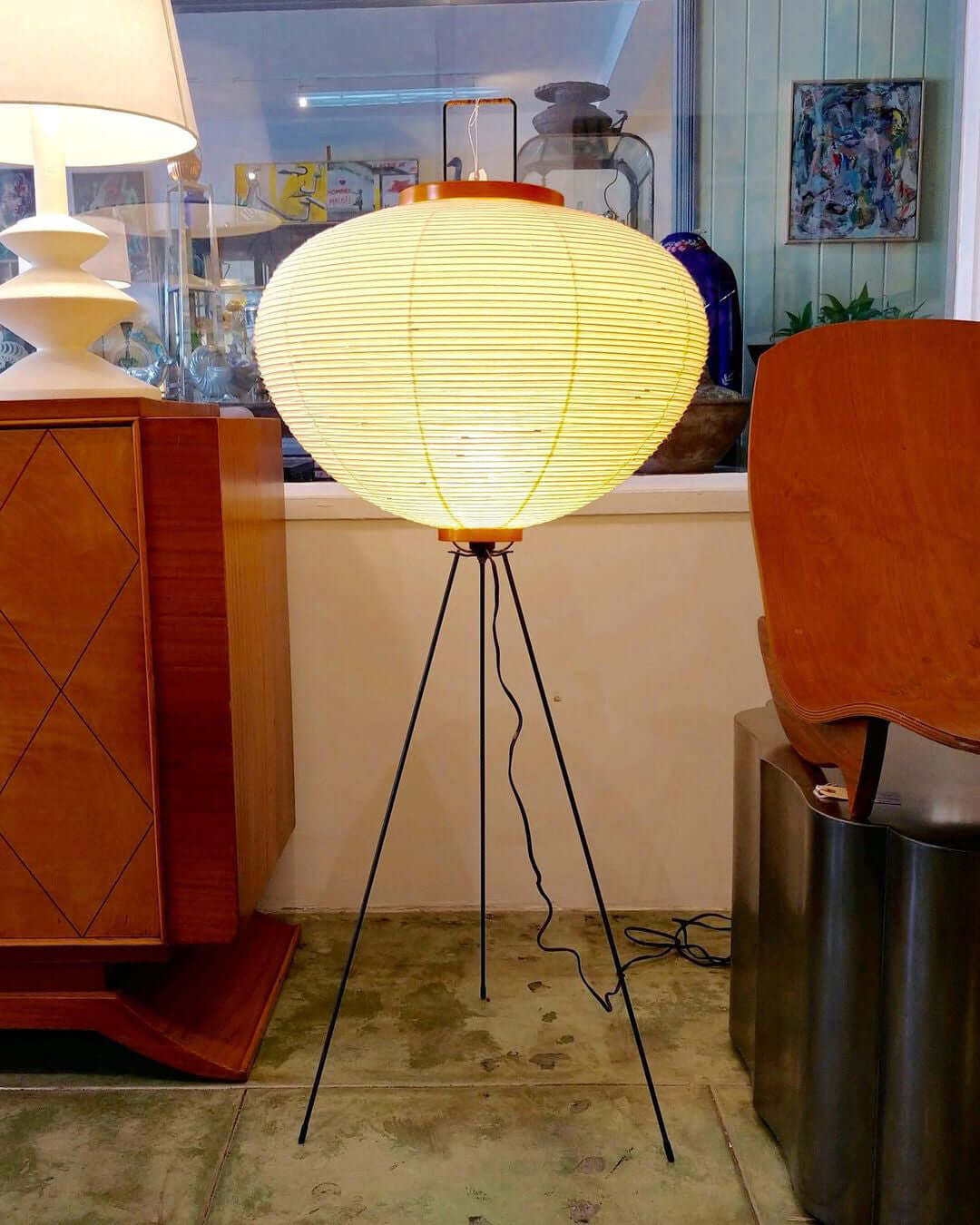 Akari 10A Floor Lamp