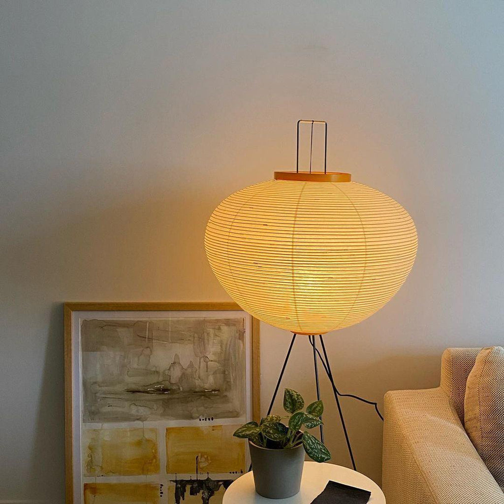 Akari 10A Floor Lamp