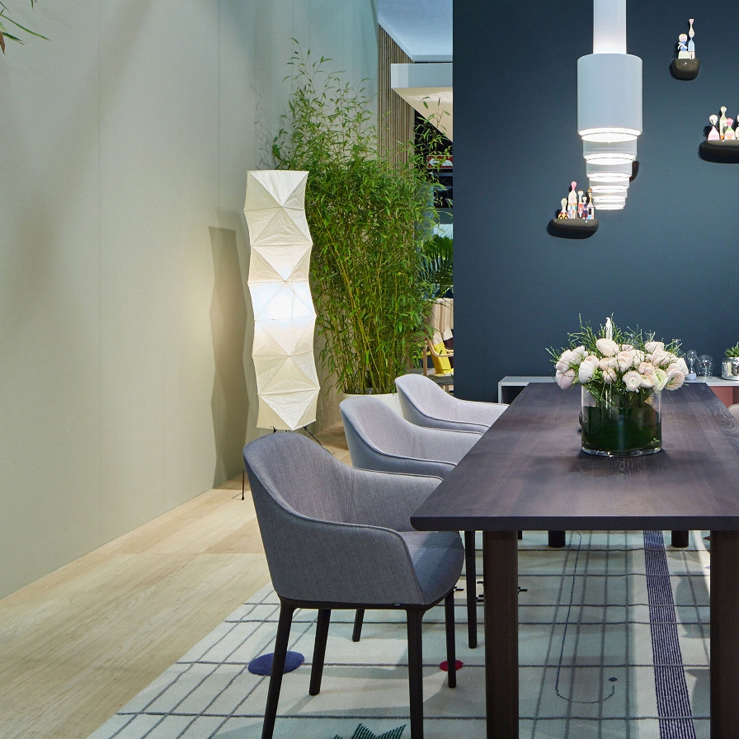 Akari UF4-L8 Floor Lamp