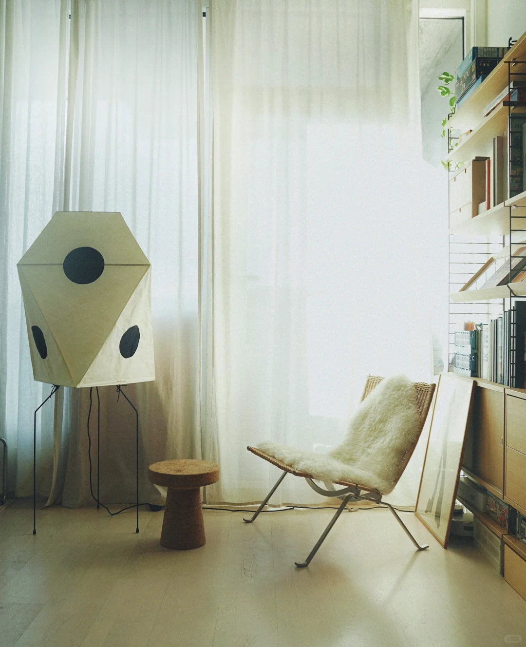 Akari UF3-Q Floor Lamp
