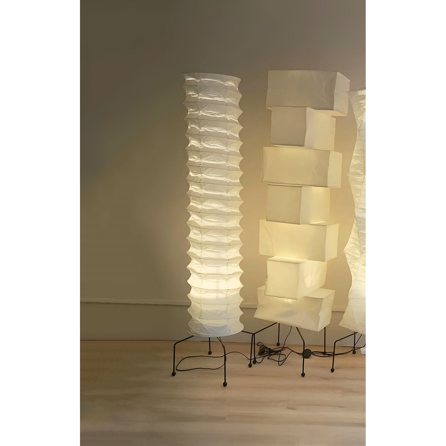 Akari UF4-31N Floor Lamp