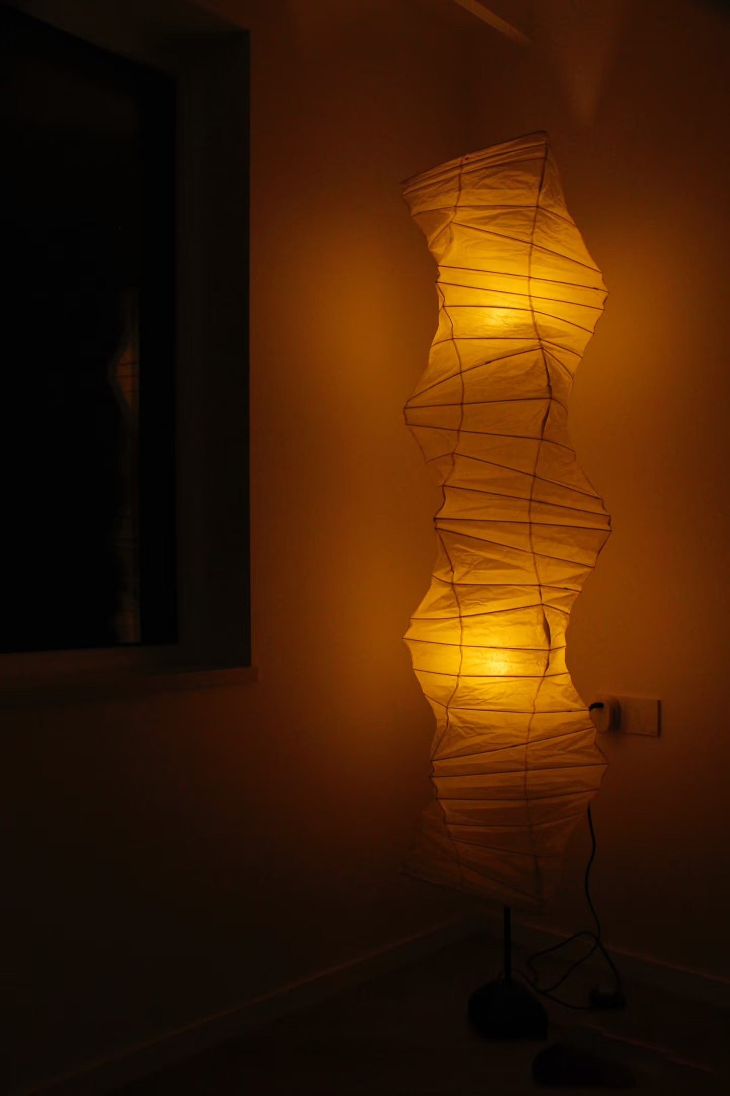 Akari UF4-33N Floor Lamp