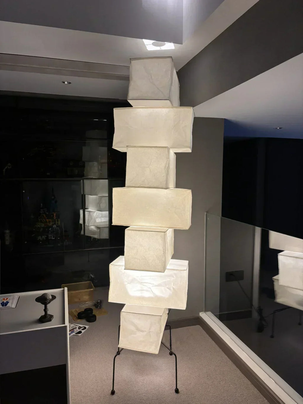 Akari UF4-L10 Floor Lamp