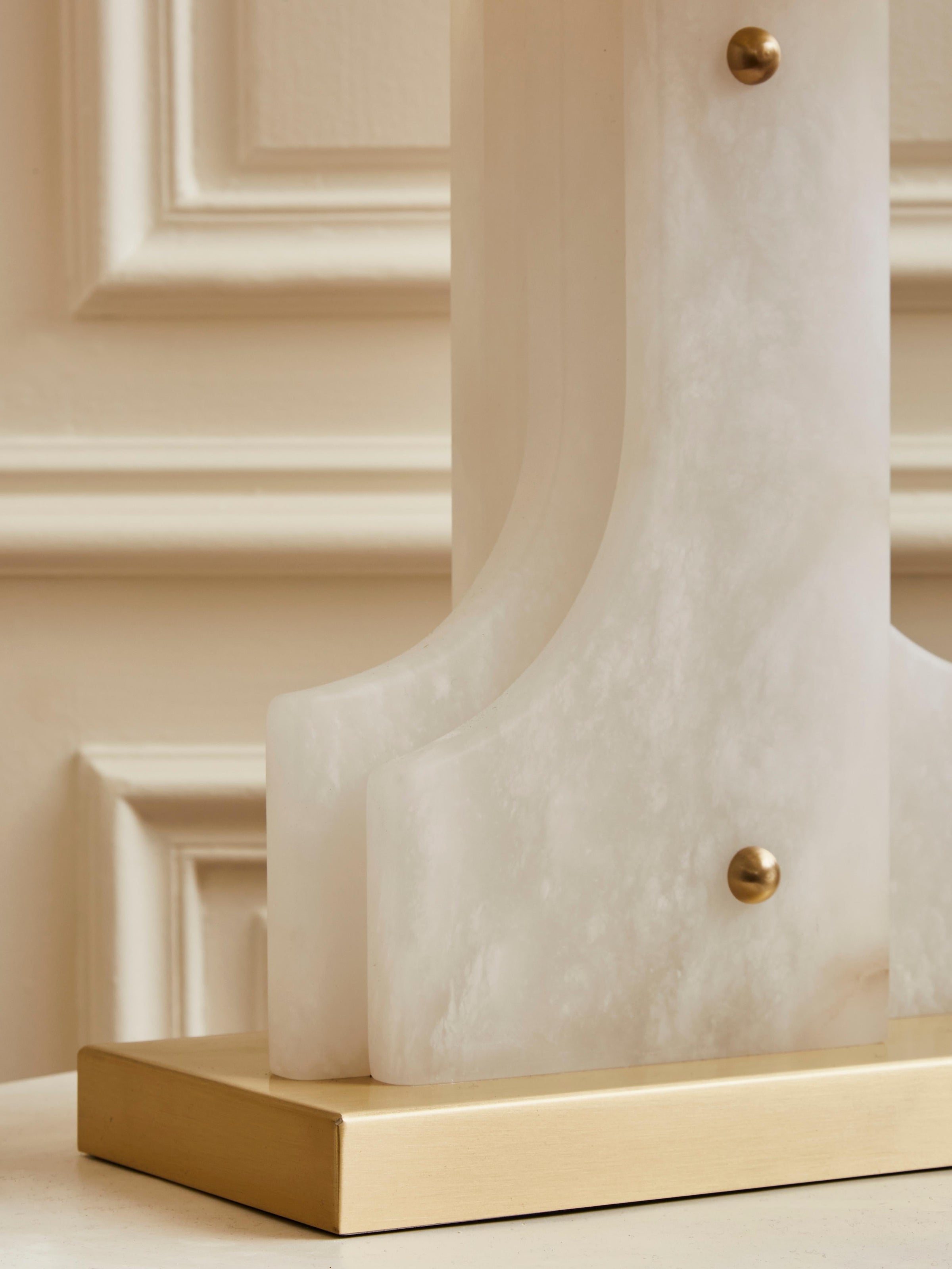Gusten Alabaster Lamp