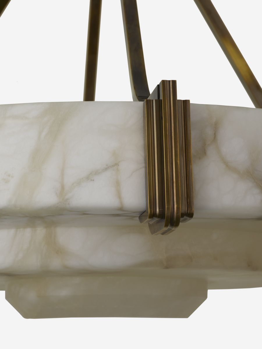 Alabaster Lang Pendant