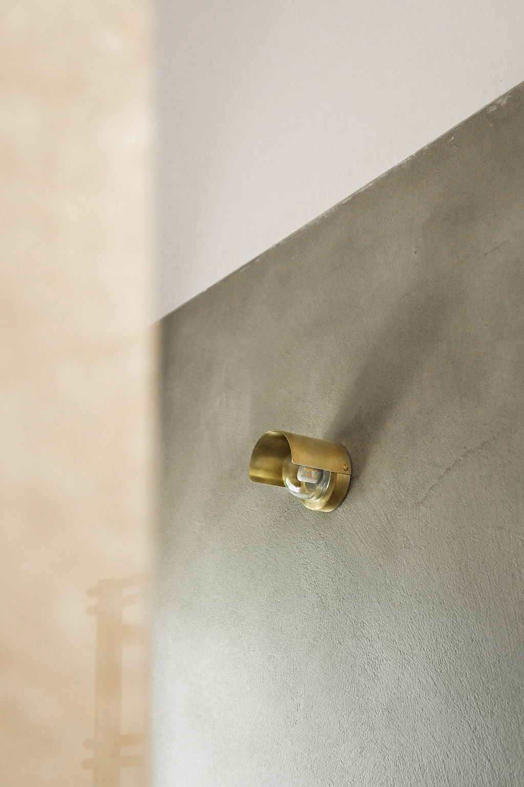 Alba Monocle Wall Sconce
