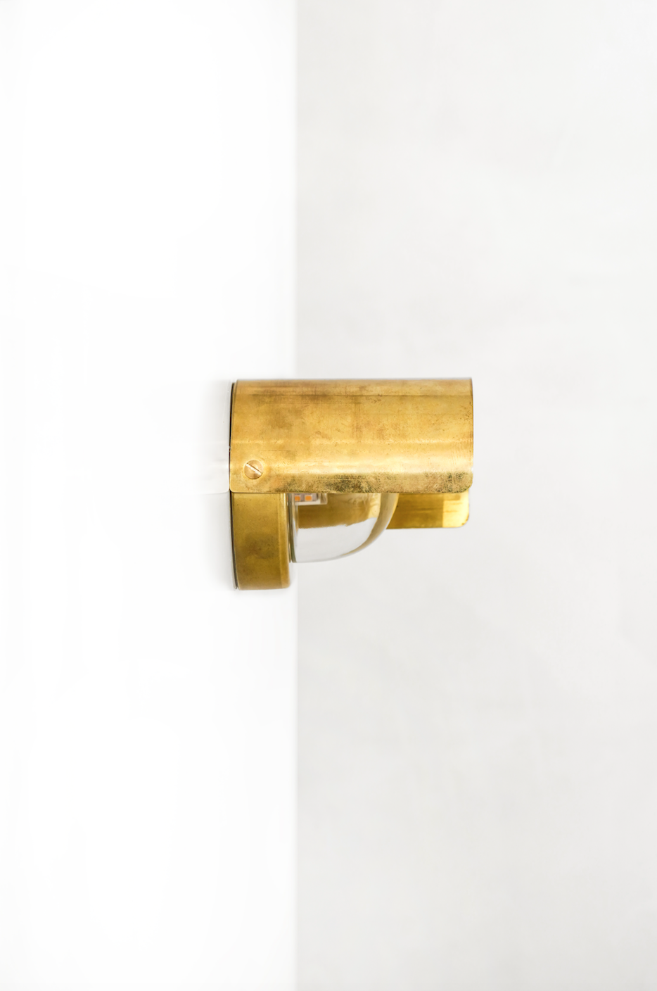 Alba Monocle Wall Sconce