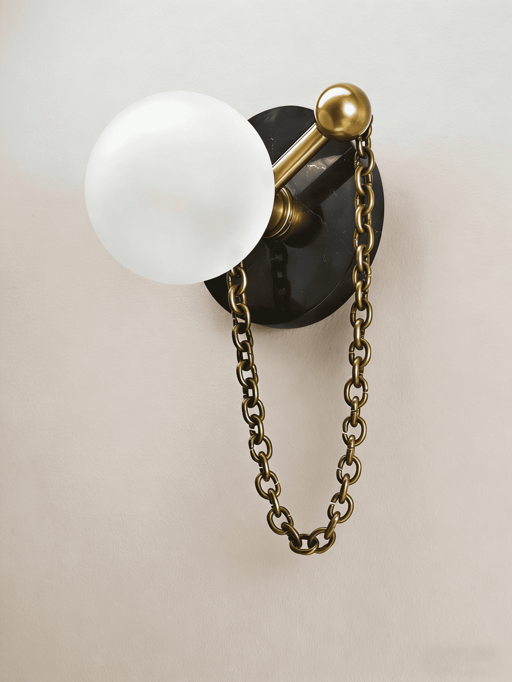 Alla Wall Sconce