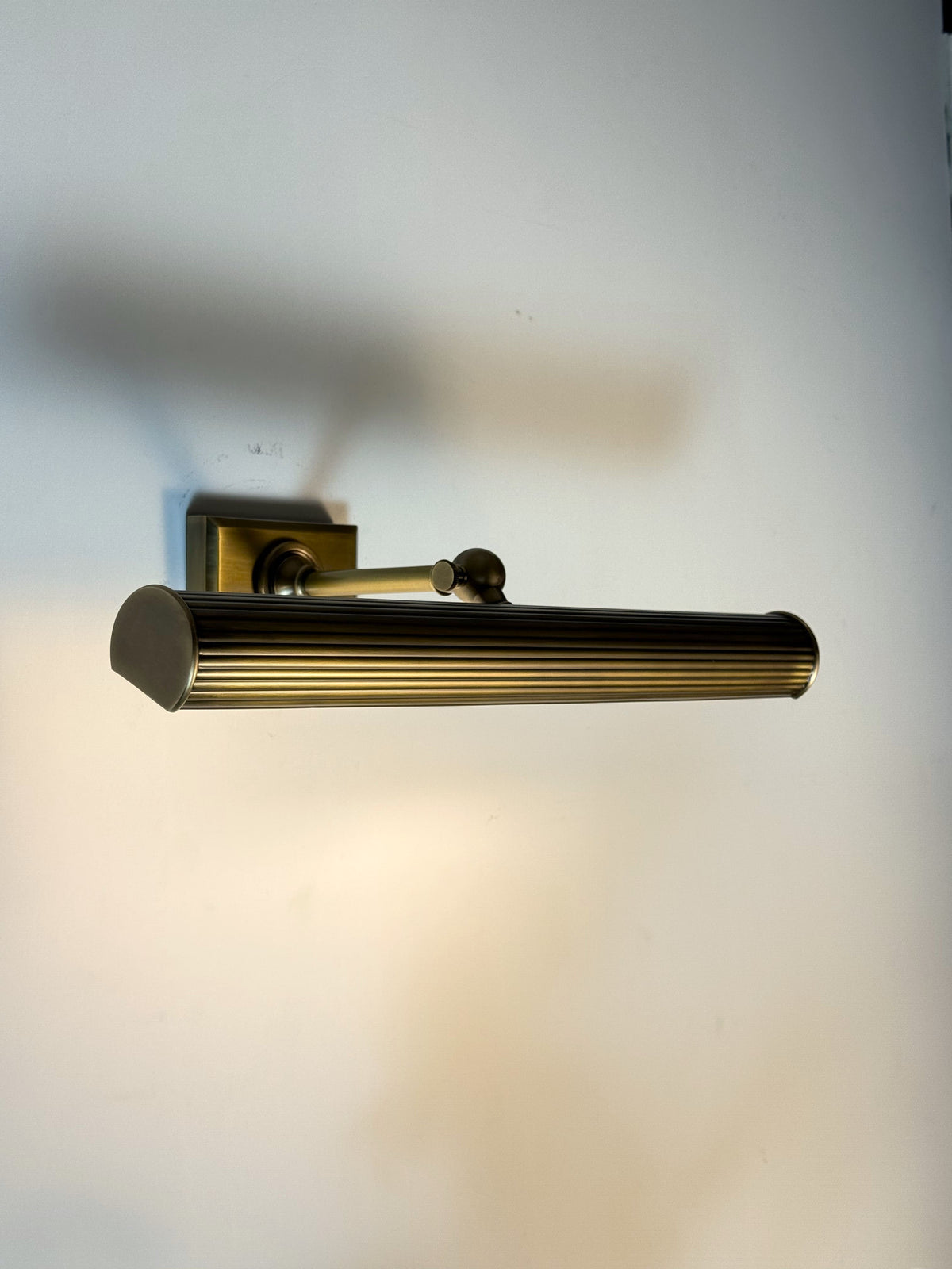 Amelia Picture Sconce