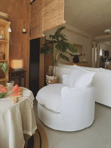 Andaz Chi Yutang Table Lamp