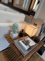 Andaz Chi Yutang Table Lamp