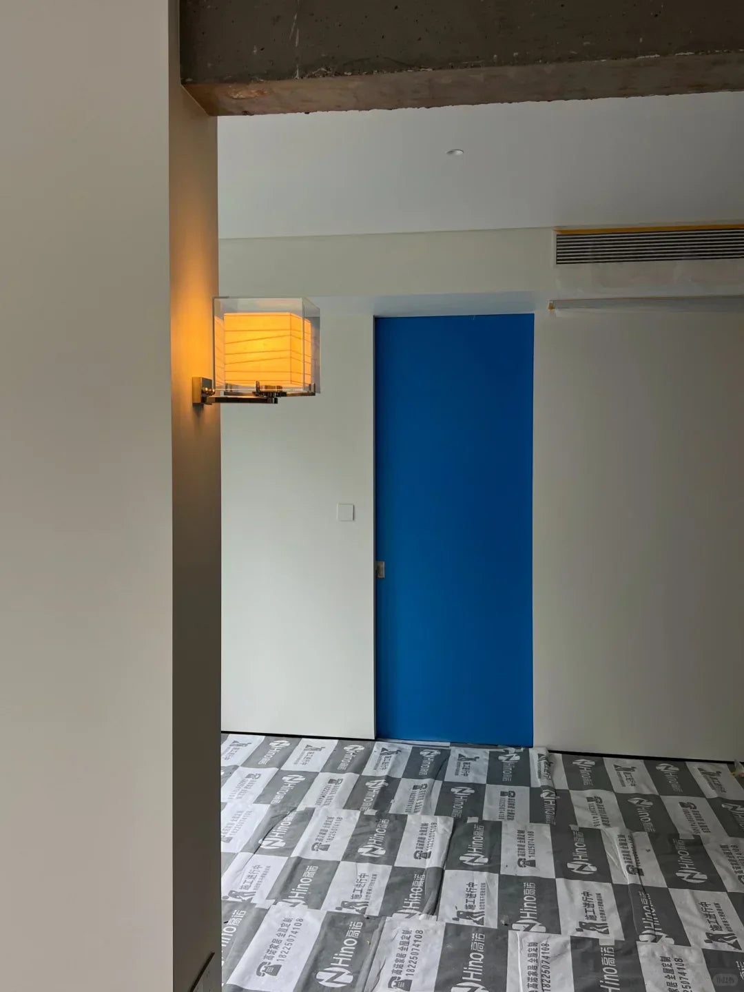 Andaz Chi Yutang Wall Lamp