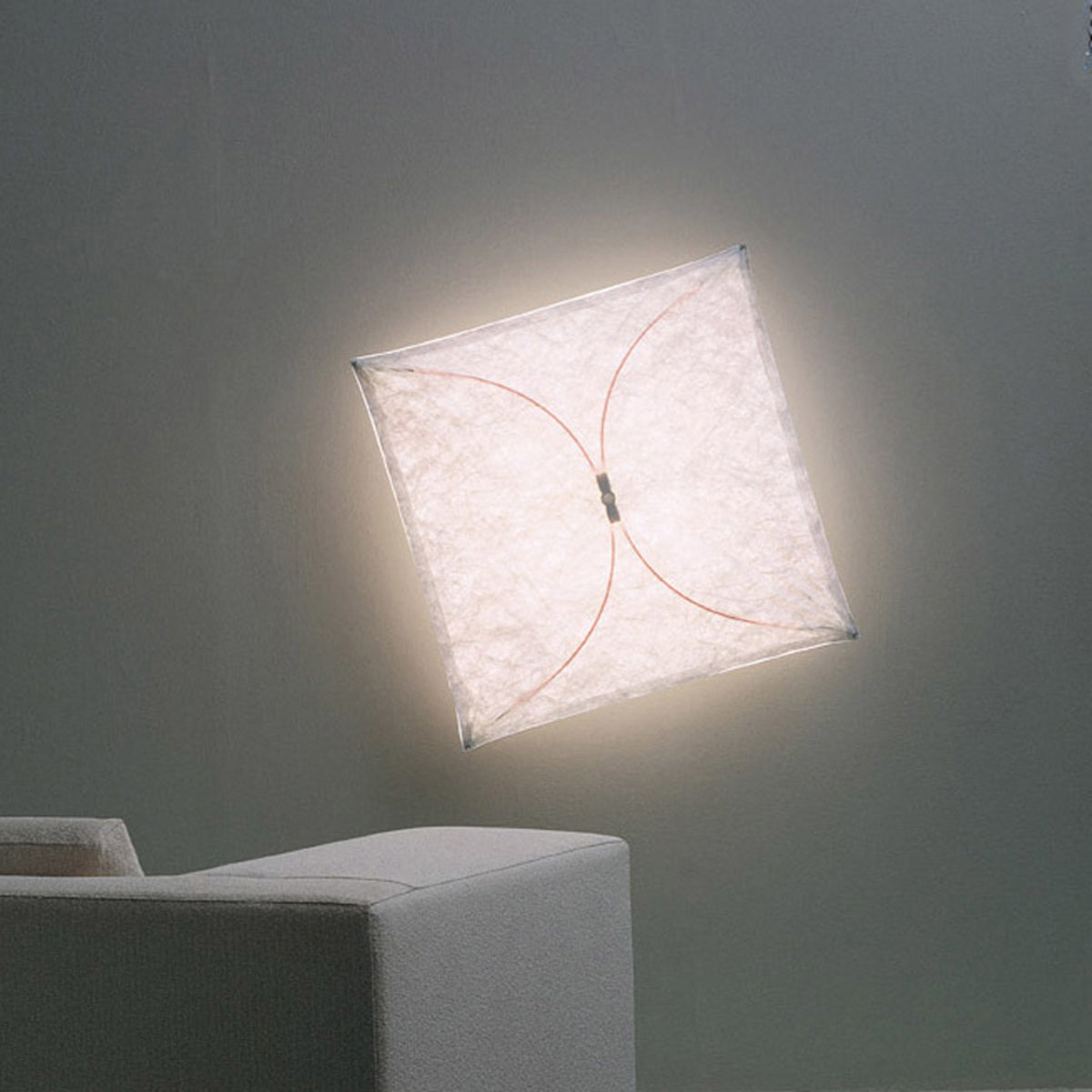Ariette Wall Lamp