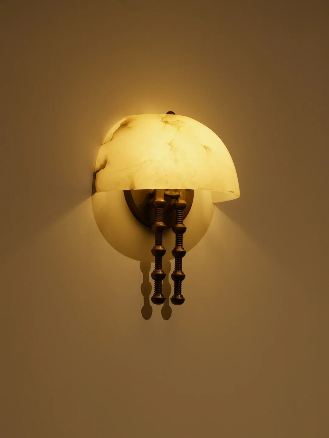 Arlen Sconce