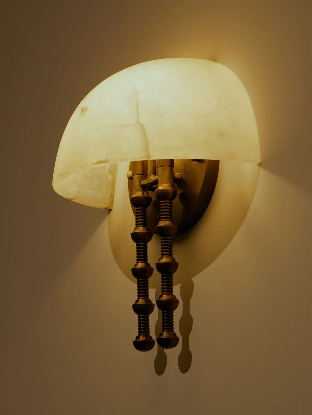Arlen Sconce
