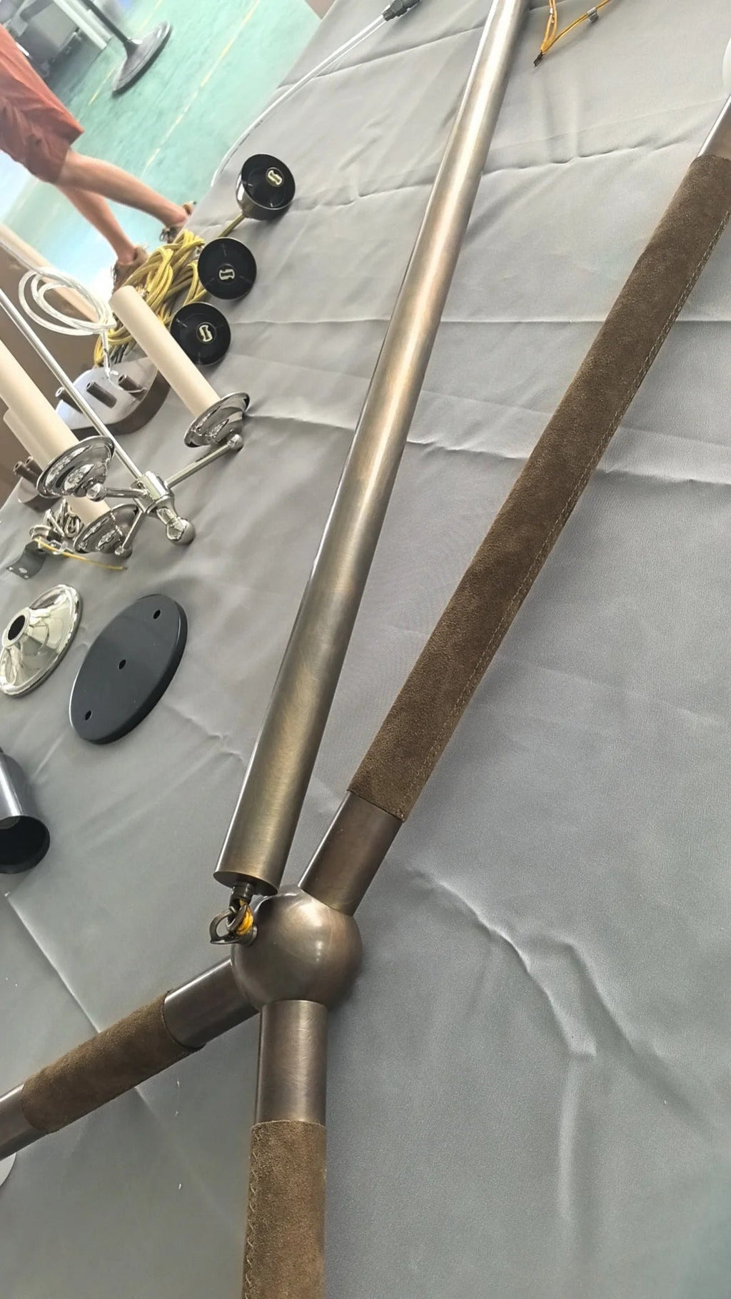 Arrow Pendant Lamp